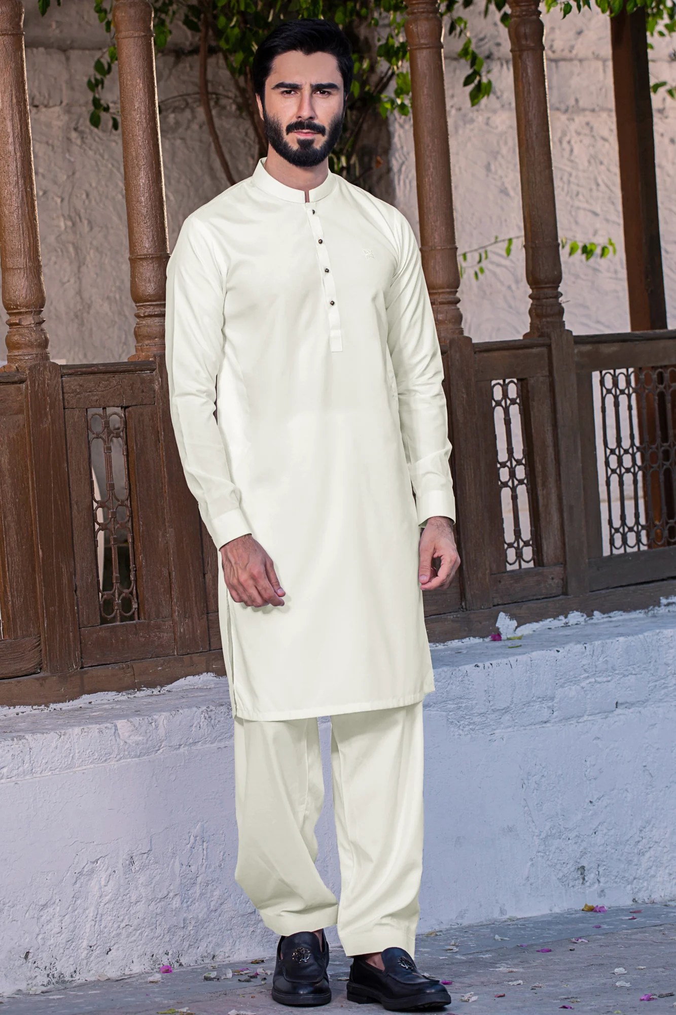 Boutique Style Stitched Suit with Logo - Boski - Image 2