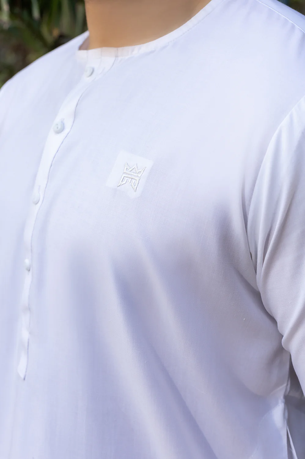 Awami Stitched Suit with Trouser - Eggwhite - Image 3