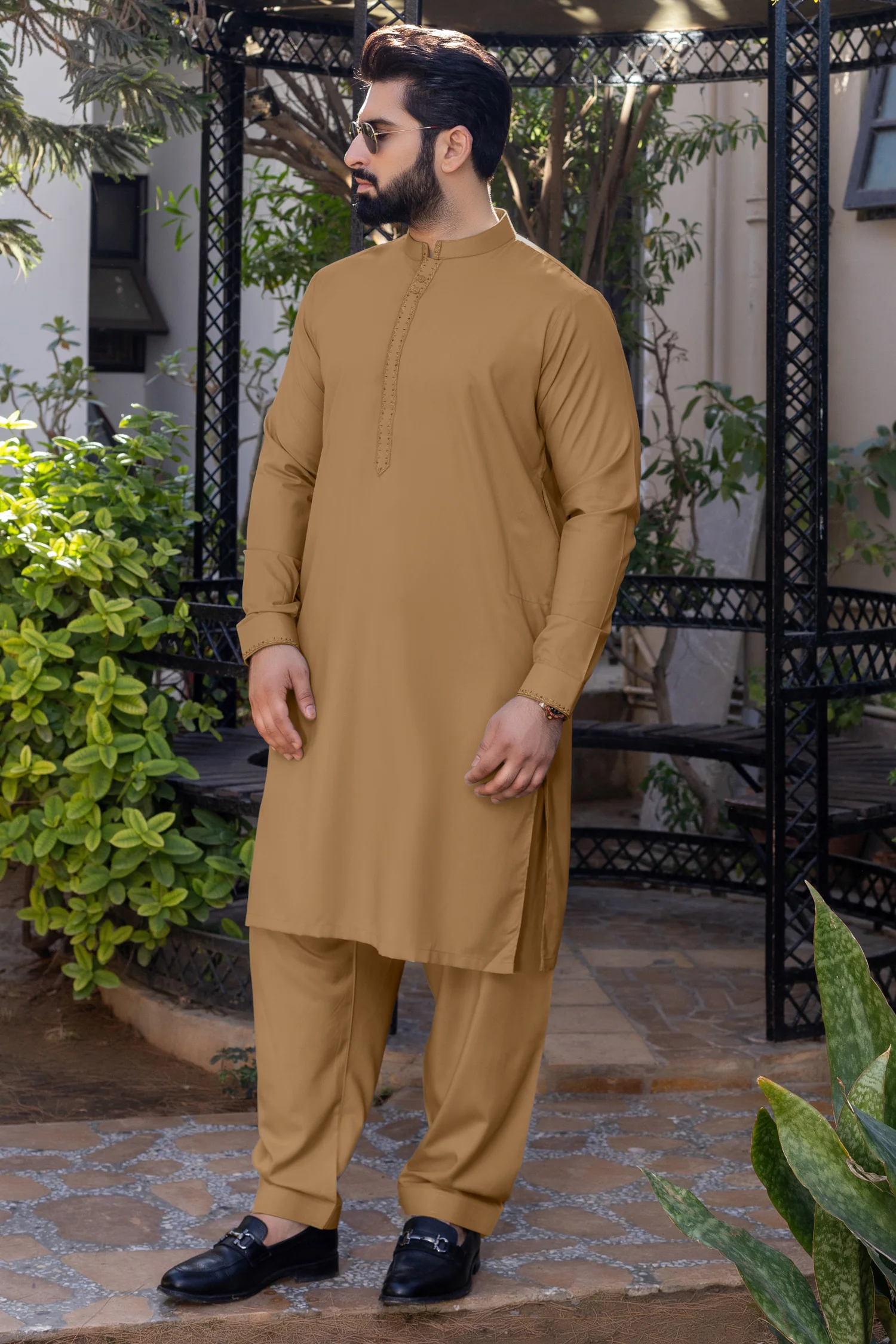 Hayyat Peach Golden Stitched Suit - Image 2