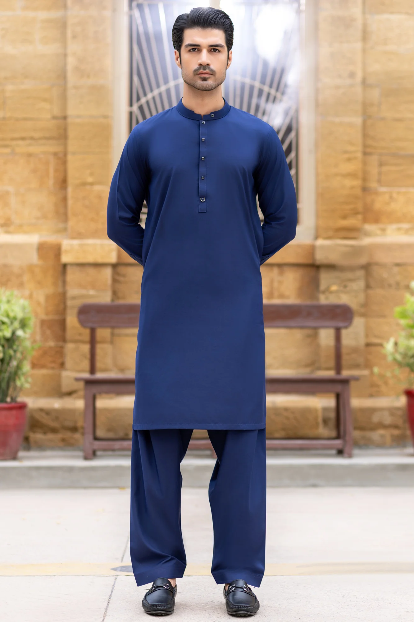 Small square button with fashion ring in patti Shalwar Kameez-Navy - Image 2