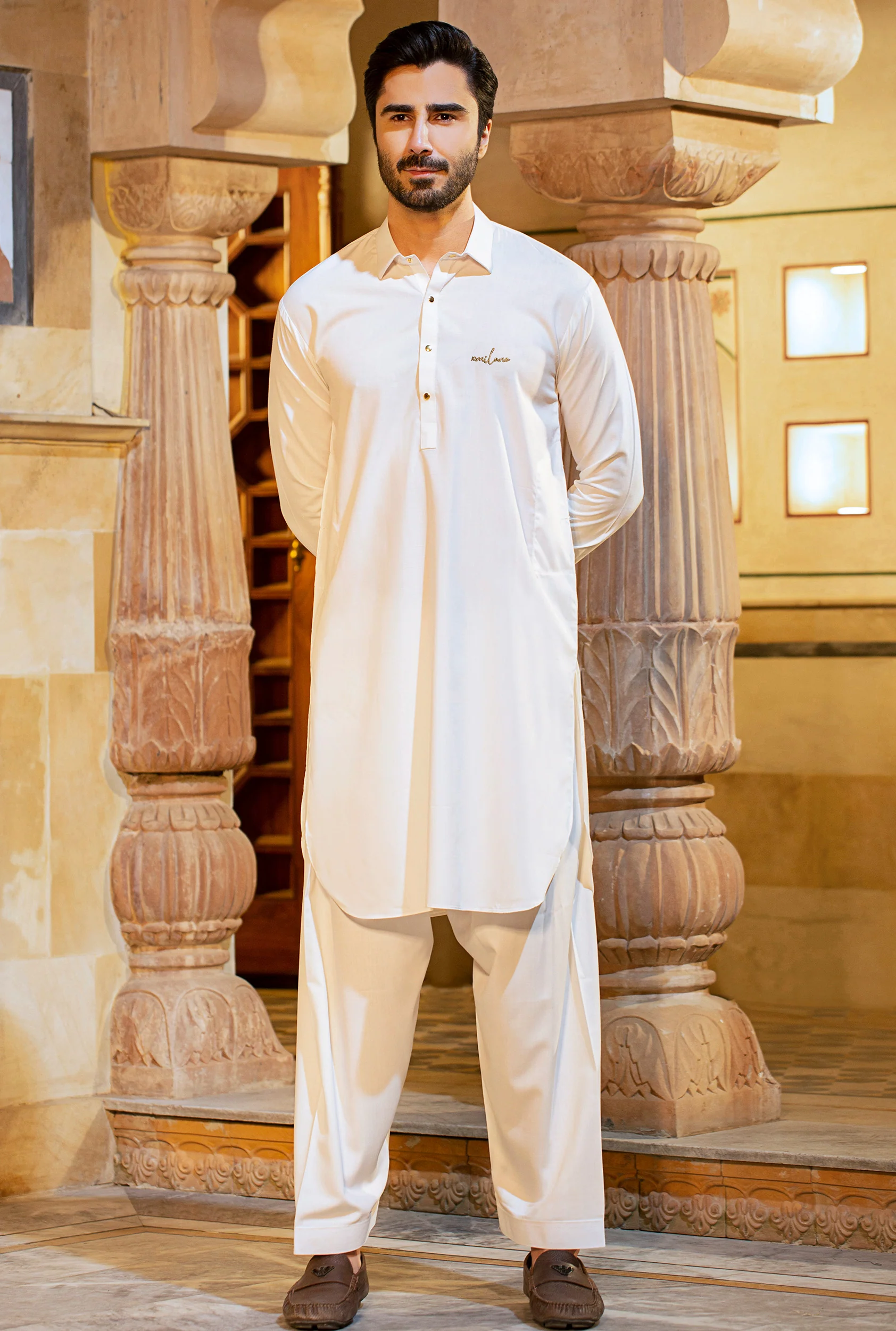 Signature Xmilano Logo Stitched Suit - Boski - Image 2